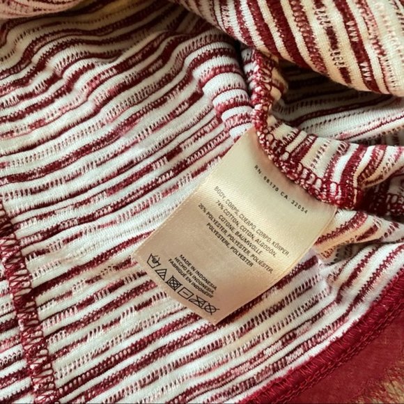 VANESSA VIRGINIA Red White Indira Striped Knit Tank Sleeveless Blouse - Picture 6 of 10